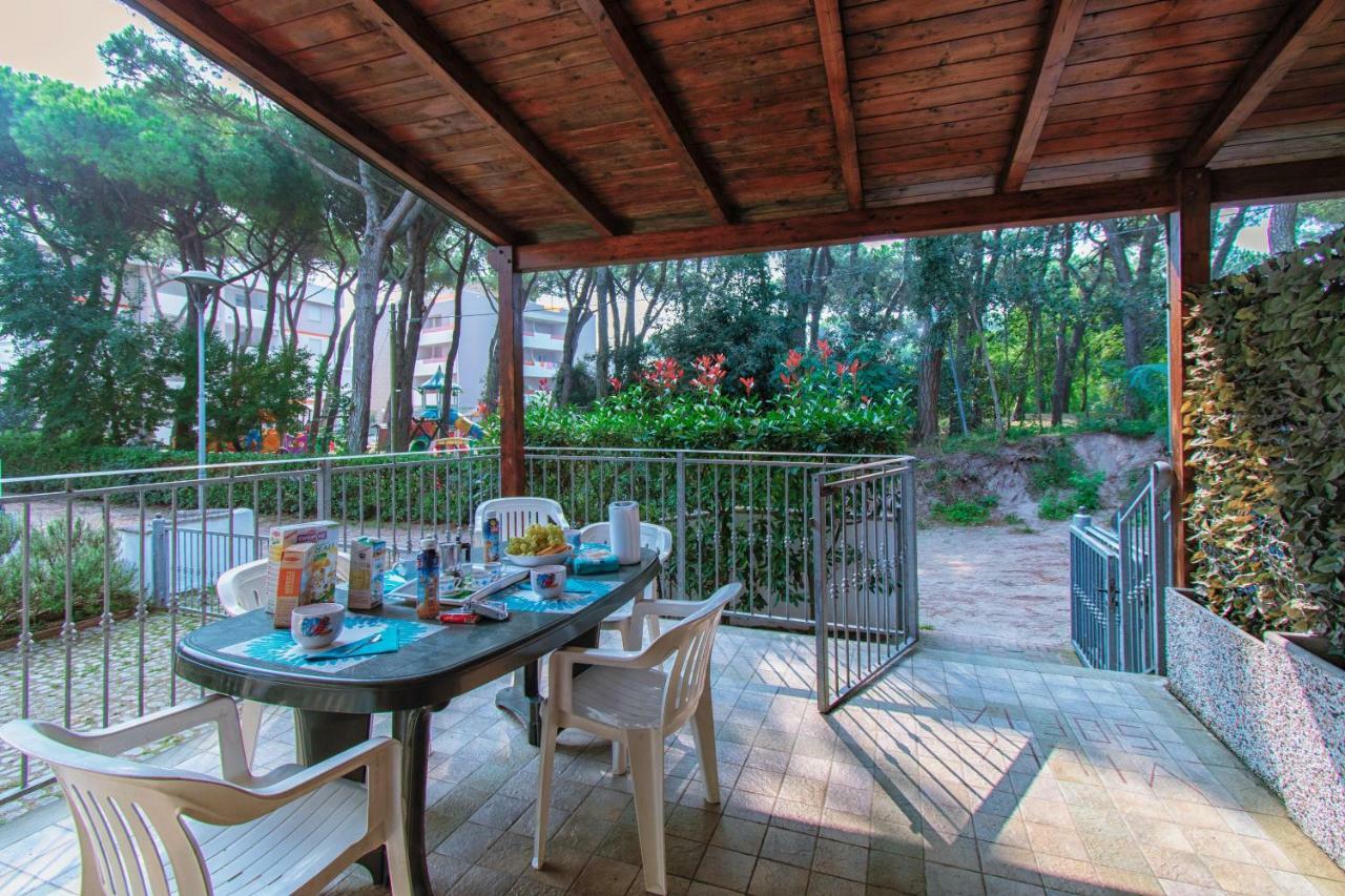 Villa Sofia Rosolina Mare Buitenkant foto